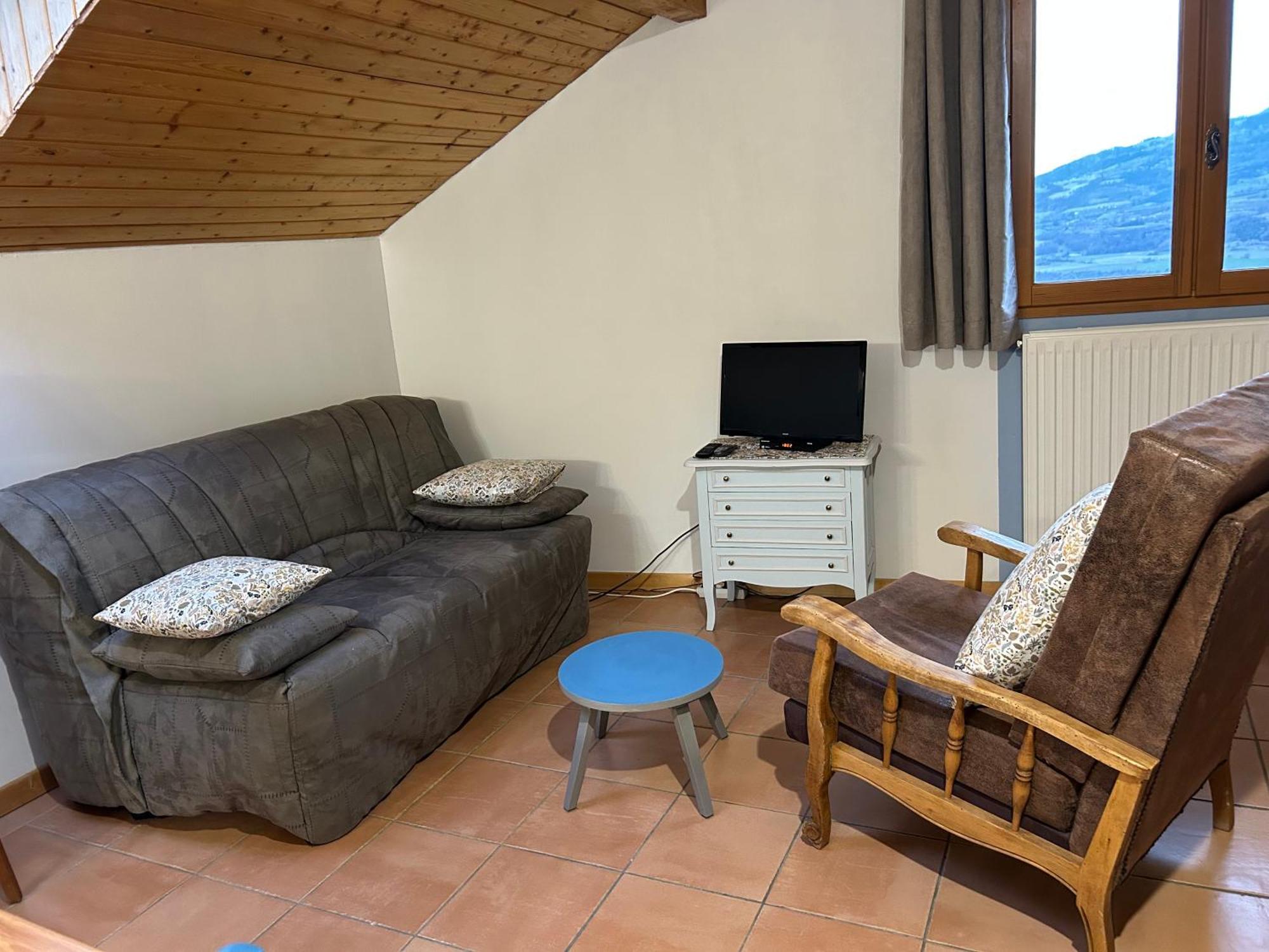 Le Petit Soleil Apartment Siguret Bagian luar foto
